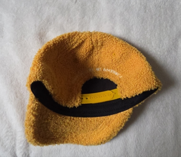 Yellow Textured Cap - Picture 3 of 4